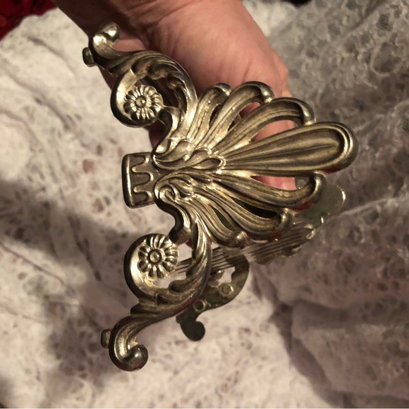 Vintage Elegance silver plated knife stand and two napkin holders - great shape. - Picture 4 of 9